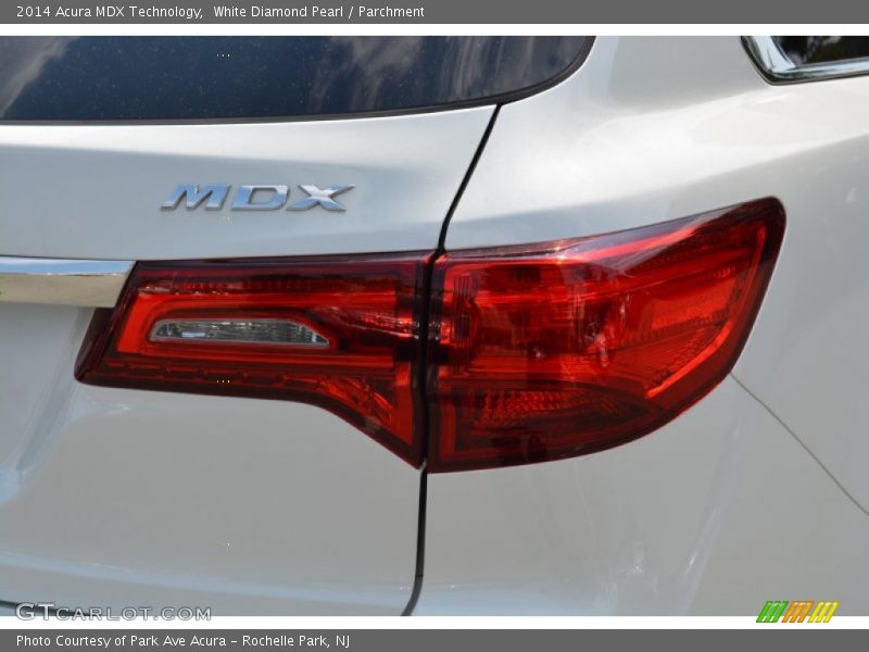 White Diamond Pearl / Parchment 2014 Acura MDX Technology