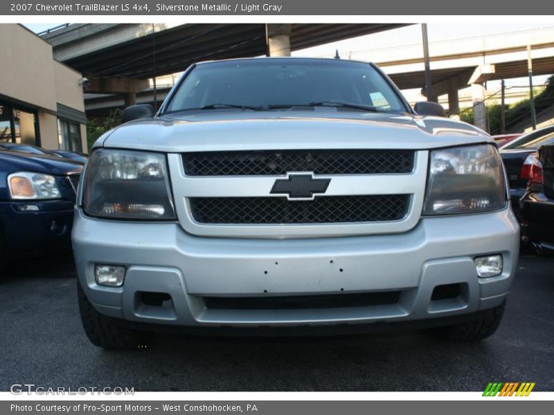 Silverstone Metallic / Light Gray 2007 Chevrolet TrailBlazer LS 4x4