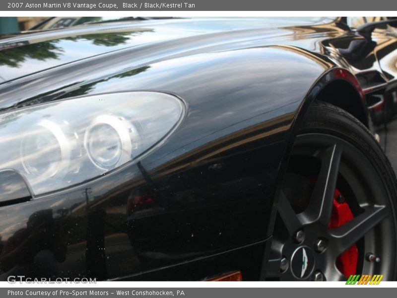 Black / Black/Kestrel Tan 2007 Aston Martin V8 Vantage Coupe