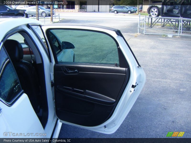 White / Ebony 2009 Chevrolet Impala LTZ