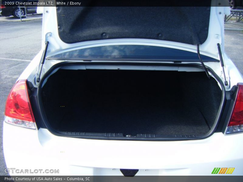 White / Ebony 2009 Chevrolet Impala LTZ