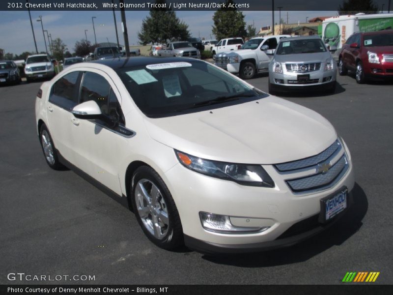 White Diamond Tricoat / Light Neutral/Dark Accents 2012 Chevrolet Volt Hatchback