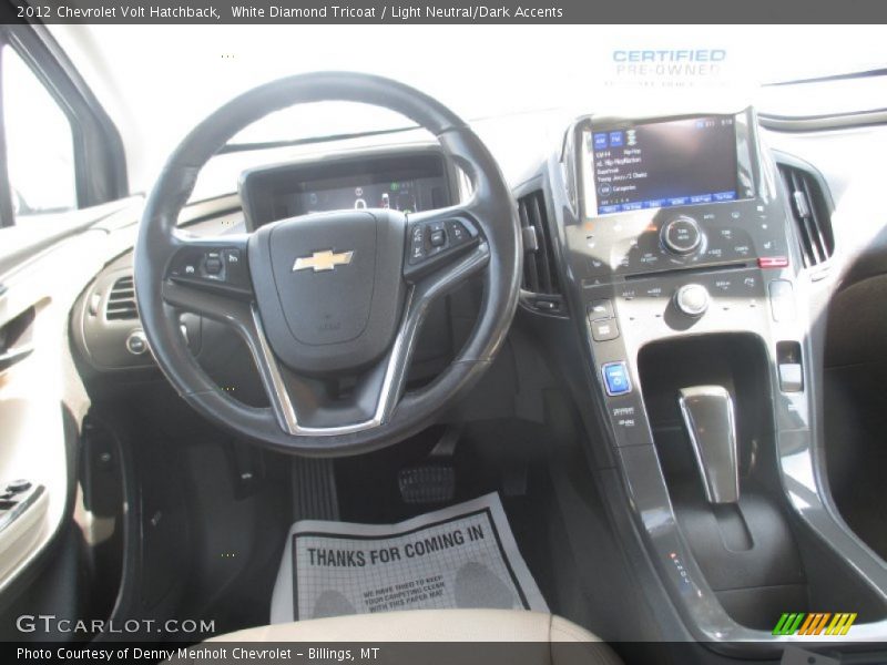 White Diamond Tricoat / Light Neutral/Dark Accents 2012 Chevrolet Volt Hatchback