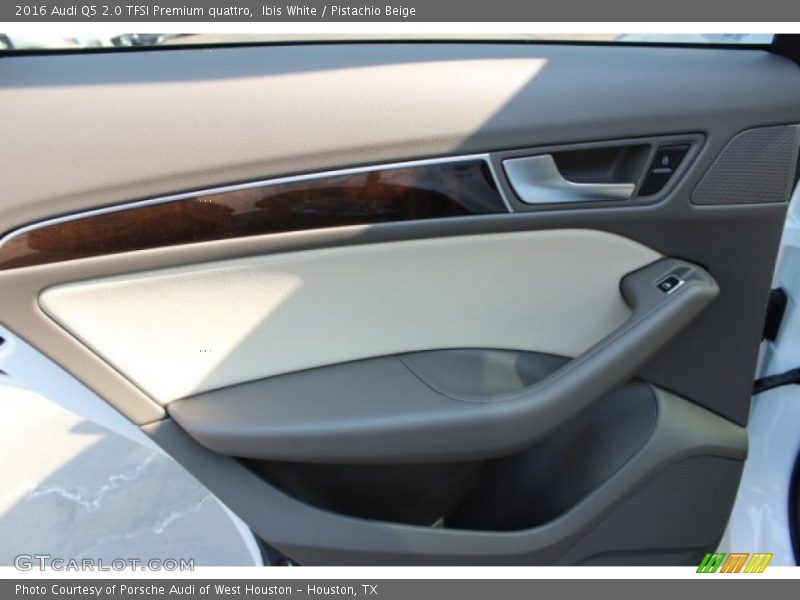Ibis White / Pistachio Beige 2016 Audi Q5 2.0 TFSI Premium quattro