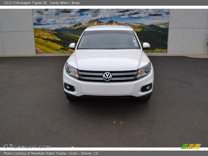 Candy White / Beige 2013 Volkswagen Tiguan SE