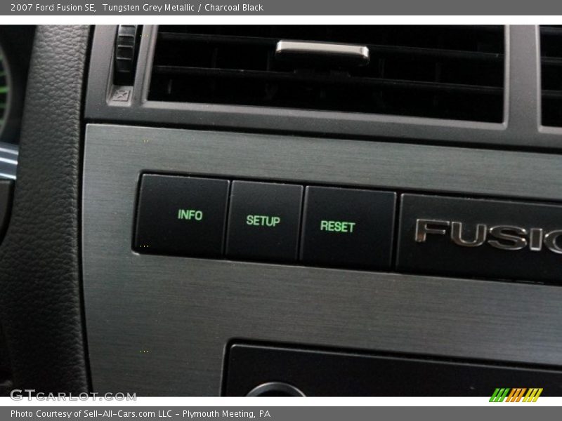 Tungsten Grey Metallic / Charcoal Black 2007 Ford Fusion SE