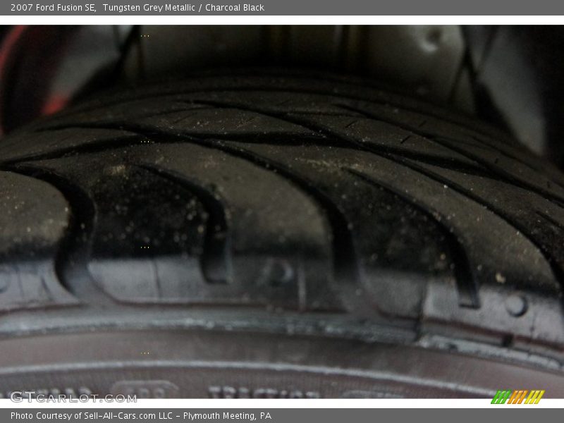 Tungsten Grey Metallic / Charcoal Black 2007 Ford Fusion SE