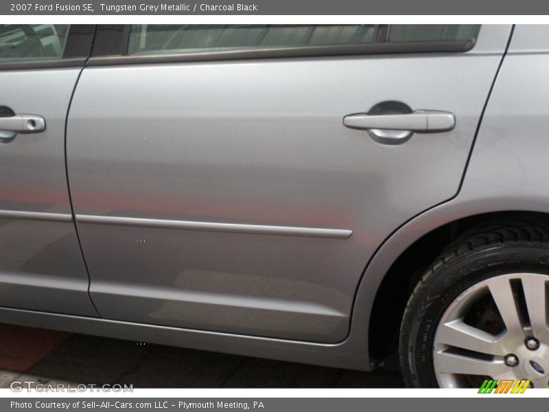 Tungsten Grey Metallic / Charcoal Black 2007 Ford Fusion SE