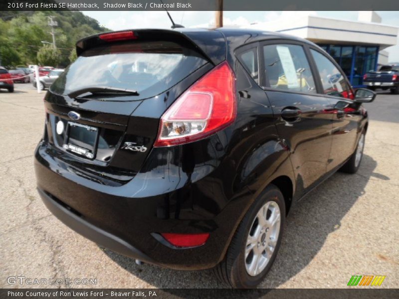 Shadow Black / Charcoal Black 2016 Ford Fiesta SE Hatchback