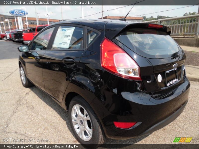Shadow Black / Charcoal Black 2016 Ford Fiesta SE Hatchback