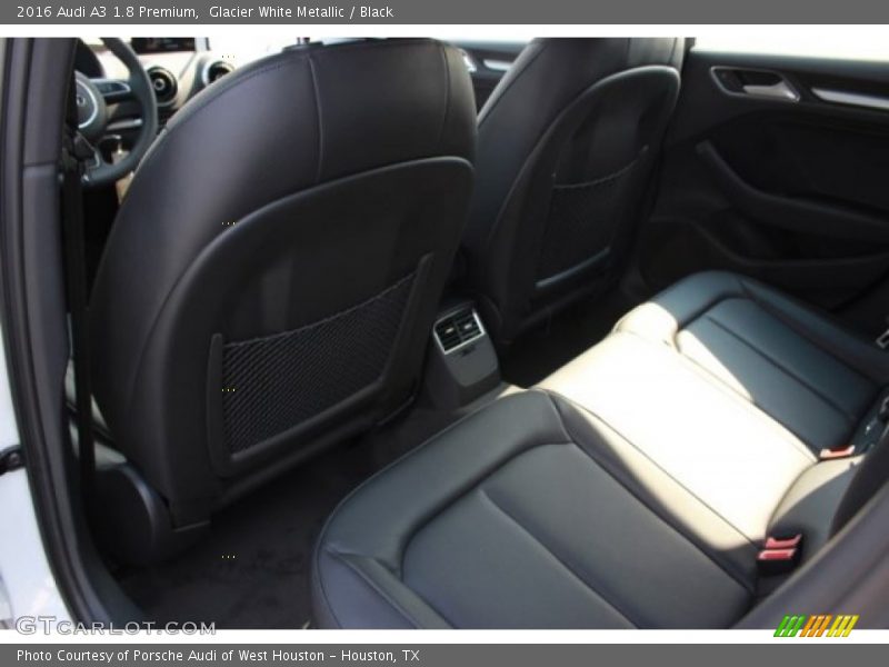 Glacier White Metallic / Black 2016 Audi A3 1.8 Premium