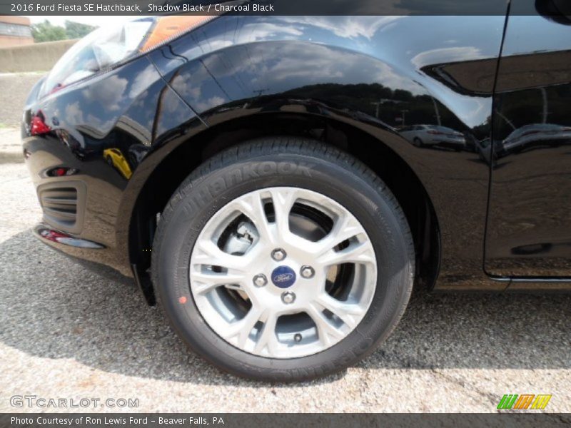 Shadow Black / Charcoal Black 2016 Ford Fiesta SE Hatchback