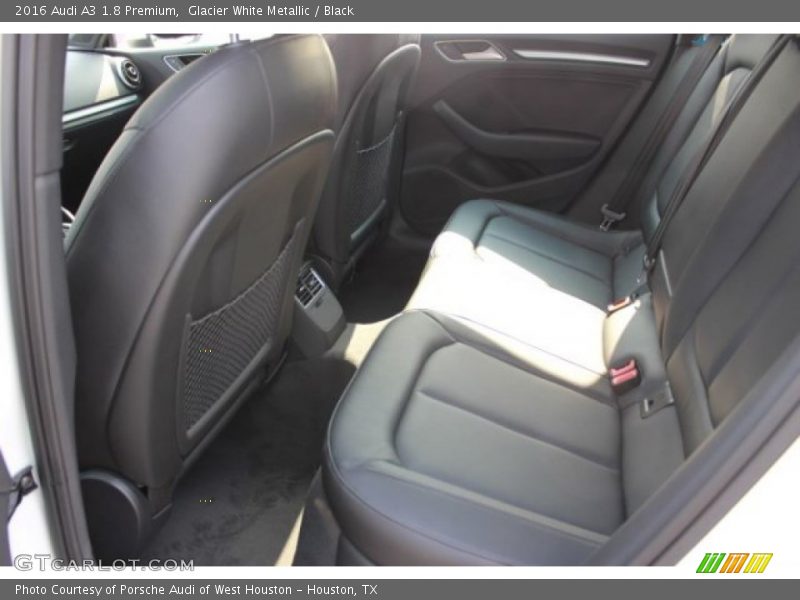Glacier White Metallic / Black 2016 Audi A3 1.8 Premium