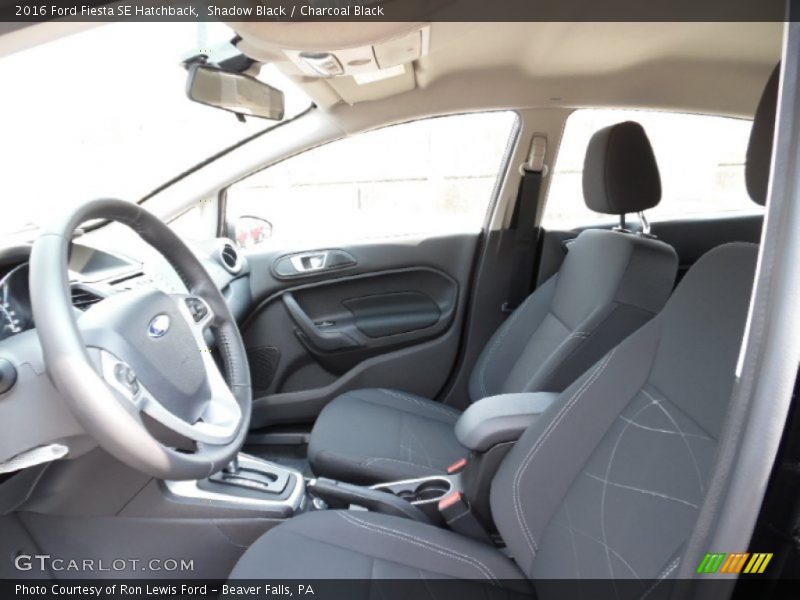 Shadow Black / Charcoal Black 2016 Ford Fiesta SE Hatchback