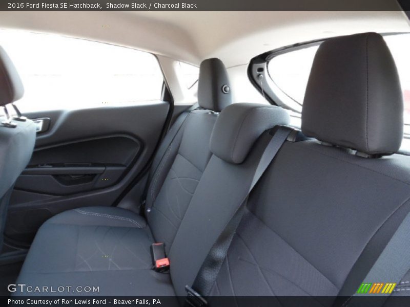 Shadow Black / Charcoal Black 2016 Ford Fiesta SE Hatchback