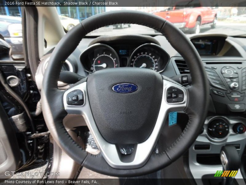 Shadow Black / Charcoal Black 2016 Ford Fiesta SE Hatchback
