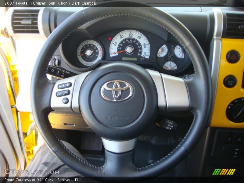 Sun Fusion / Dark Charcoal 2007 Toyota FJ Cruiser