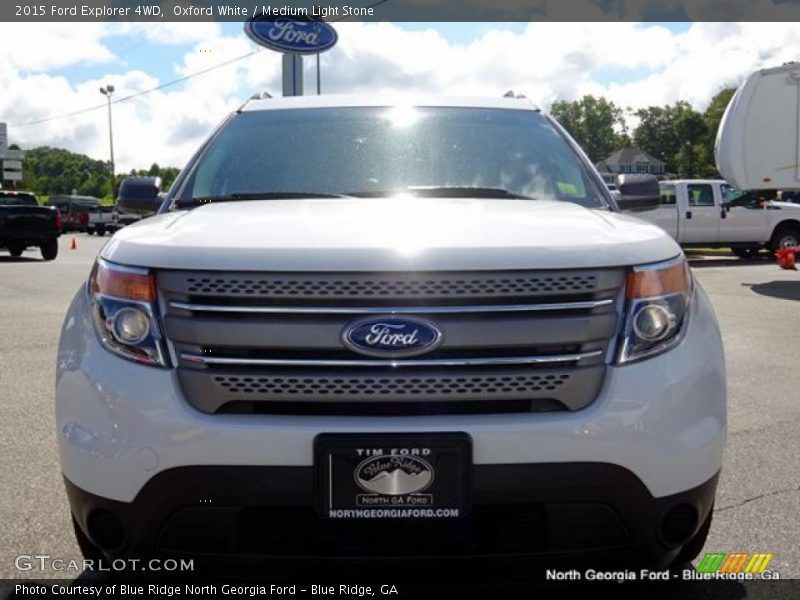 Oxford White / Medium Light Stone 2015 Ford Explorer 4WD