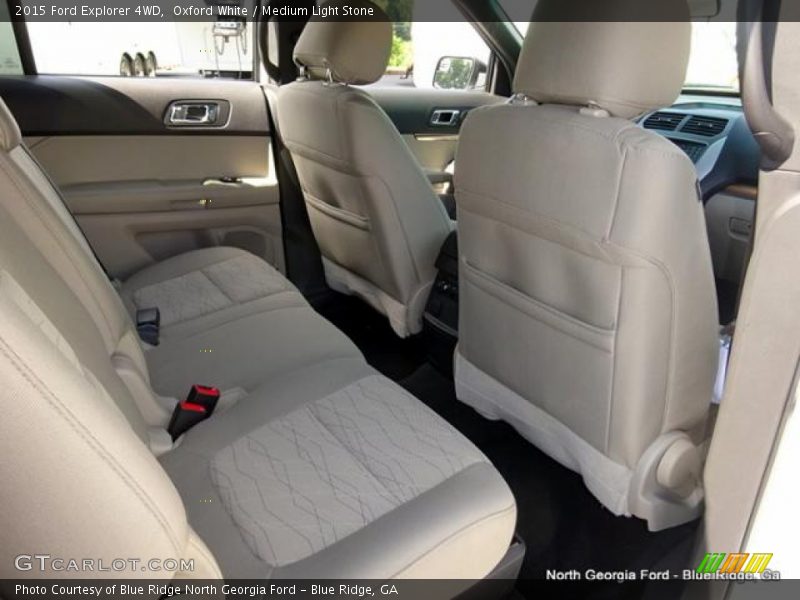 Oxford White / Medium Light Stone 2015 Ford Explorer 4WD