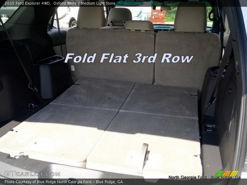 Oxford White / Medium Light Stone 2015 Ford Explorer 4WD