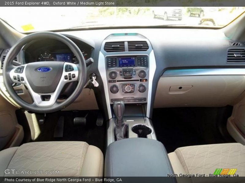 Oxford White / Medium Light Stone 2015 Ford Explorer 4WD