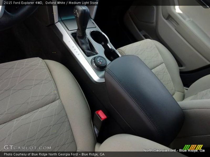 Oxford White / Medium Light Stone 2015 Ford Explorer 4WD
