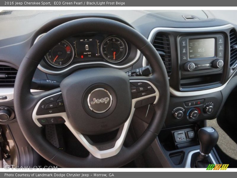 ECO Green Pearl / Black/Light Frost Beige 2016 Jeep Cherokee Sport