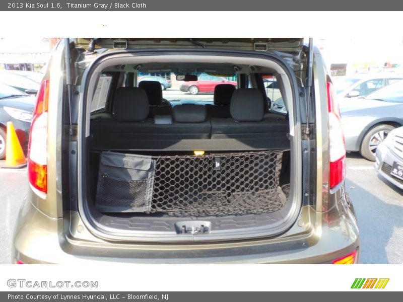 Titanium Gray / Black Cloth 2013 Kia Soul 1.6