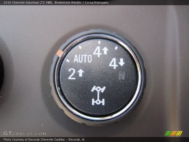 Brownstone Metallic / Cocoa/Mahogany 2016 Chevrolet Suburban LTZ 4WD