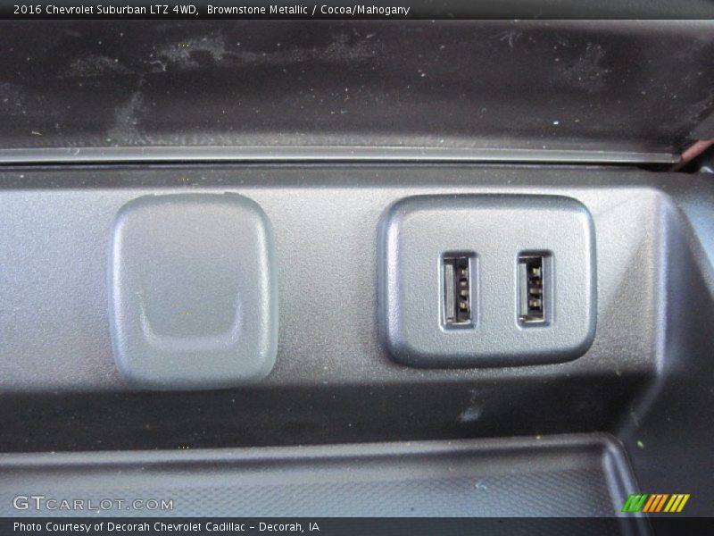 Brownstone Metallic / Cocoa/Mahogany 2016 Chevrolet Suburban LTZ 4WD