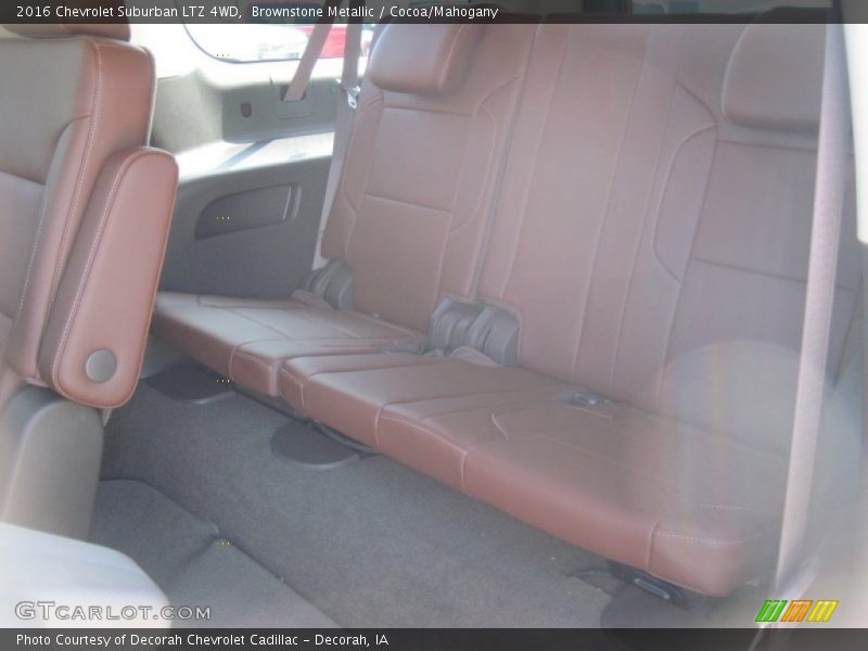 Brownstone Metallic / Cocoa/Mahogany 2016 Chevrolet Suburban LTZ 4WD