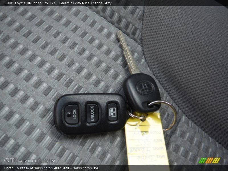 Galactic Gray Mica / Stone Gray 2006 Toyota 4Runner SR5 4x4