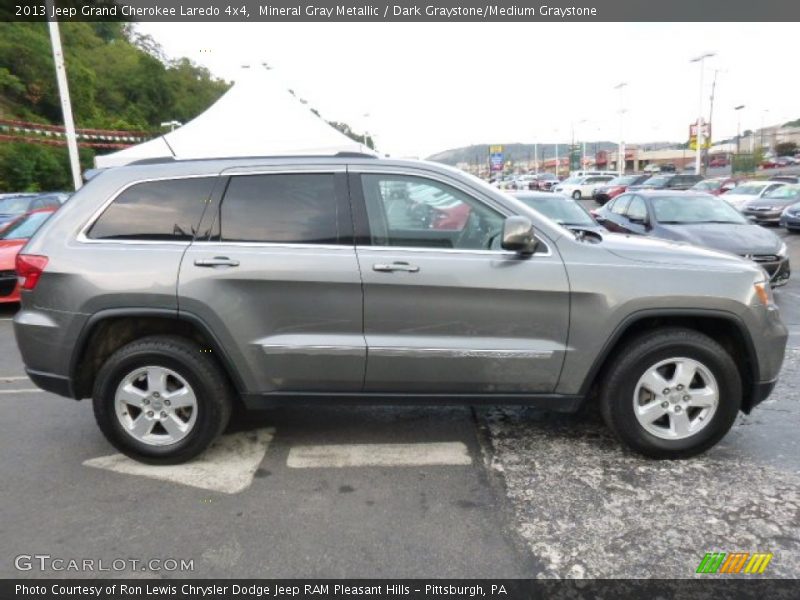 Mineral Gray Metallic / Dark Graystone/Medium Graystone 2013 Jeep Grand Cherokee Laredo 4x4