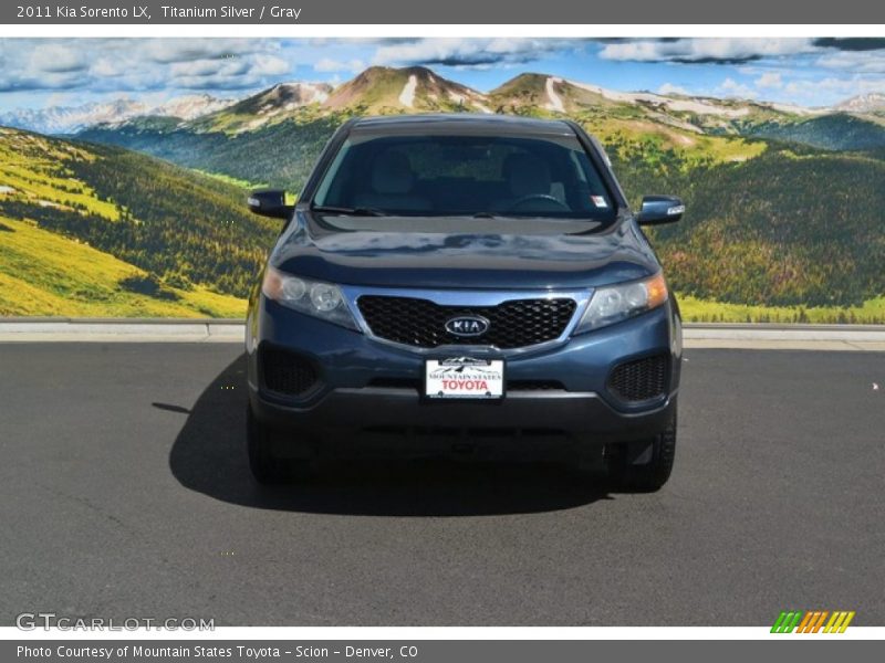 Titanium Silver / Gray 2011 Kia Sorento LX
