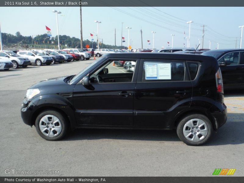 Shadow Black / Black Cloth 2011 Kia Soul 1.6