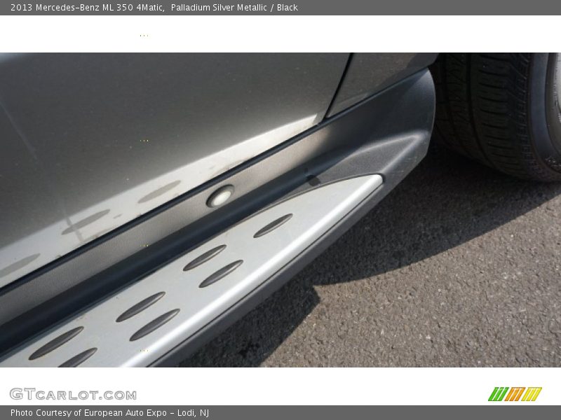 Palladium Silver Metallic / Black 2013 Mercedes-Benz ML 350 4Matic