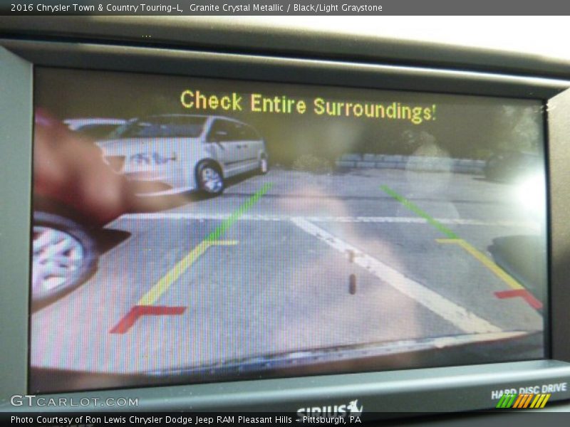 Granite Crystal Metallic / Black/Light Graystone 2016 Chrysler Town & Country Touring-L