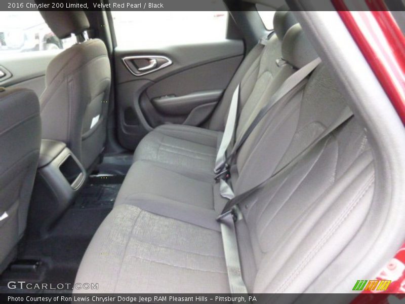 Velvet Red Pearl / Black 2016 Chrysler 200 Limited