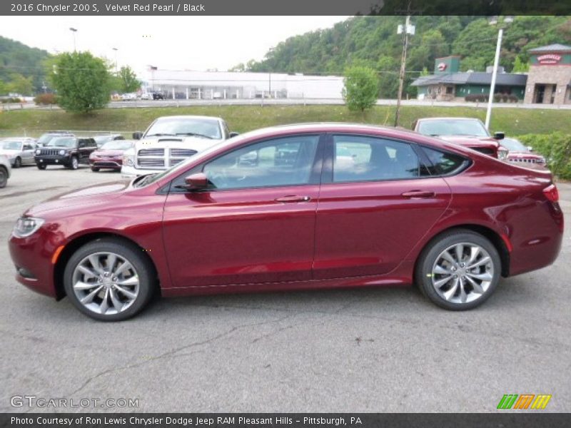 Velvet Red Pearl / Black 2016 Chrysler 200 S