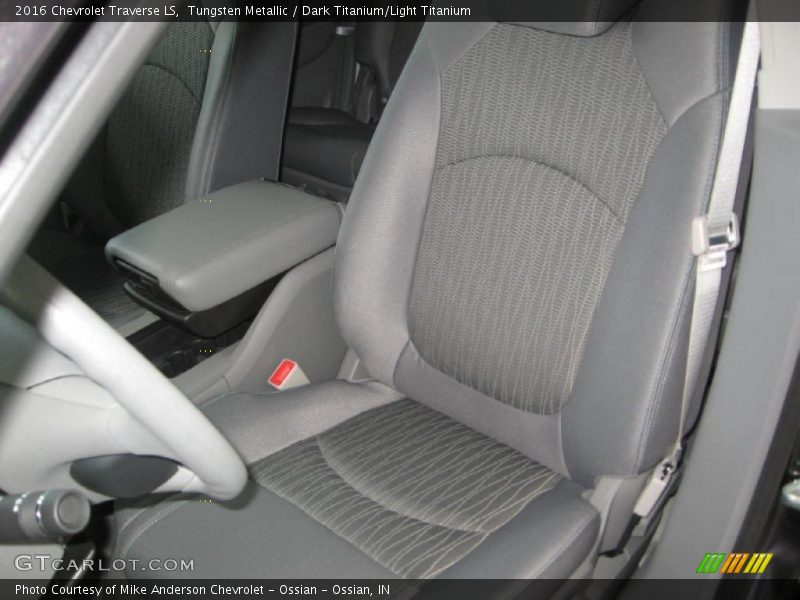 Tungsten Metallic / Dark Titanium/Light Titanium 2016 Chevrolet Traverse LS