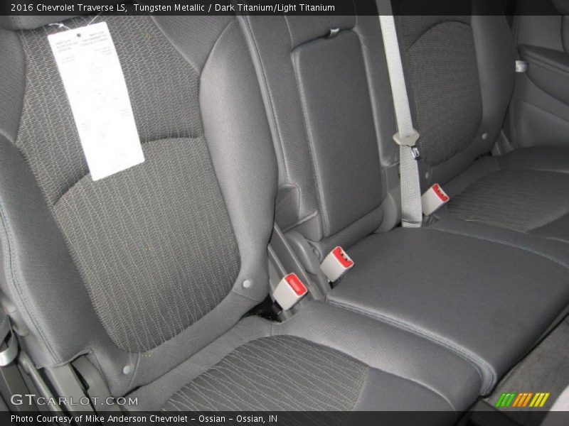 Tungsten Metallic / Dark Titanium/Light Titanium 2016 Chevrolet Traverse LS