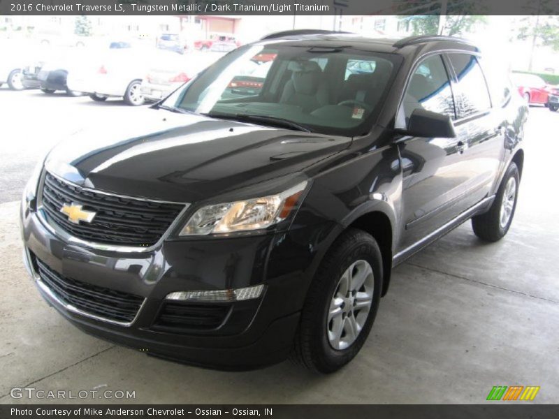 Tungsten Metallic / Dark Titanium/Light Titanium 2016 Chevrolet Traverse LS