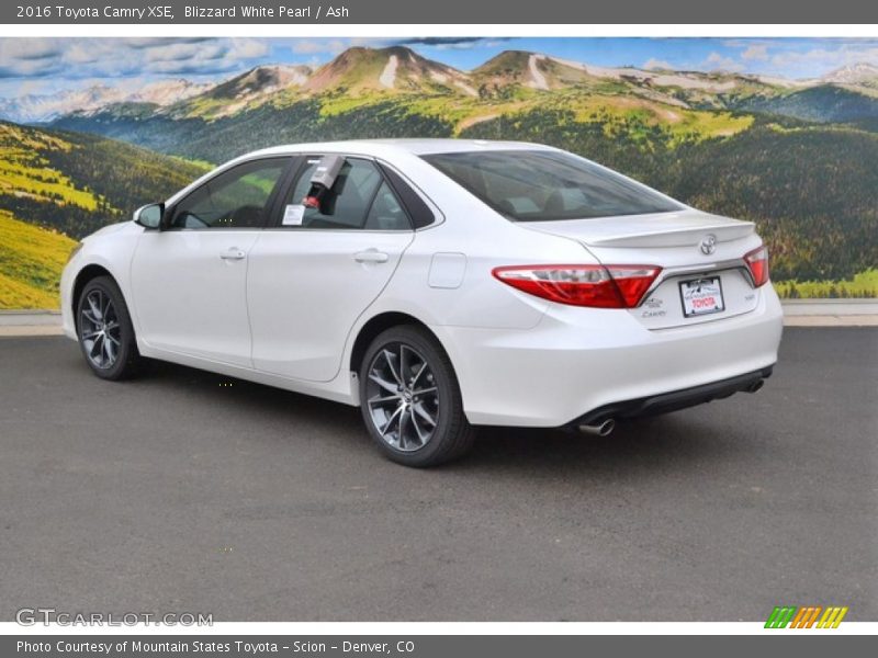 Blizzard White Pearl / Ash 2016 Toyota Camry XSE