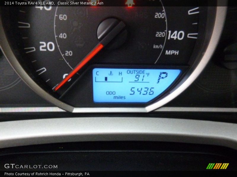 Classic Silver Metallic / Ash 2014 Toyota RAV4 XLE AWD