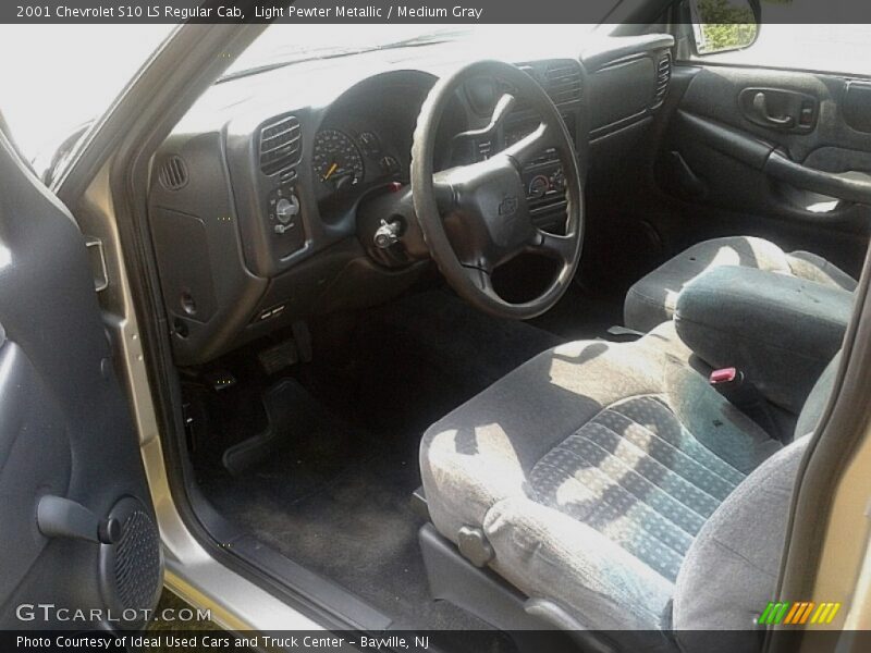 Light Pewter Metallic / Medium Gray 2001 Chevrolet S10 LS Regular Cab