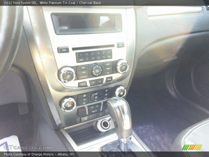 White Platinum Tri-Coat / Charcoal Black 2012 Ford Fusion SEL