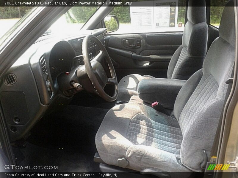 Light Pewter Metallic / Medium Gray 2001 Chevrolet S10 LS Regular Cab