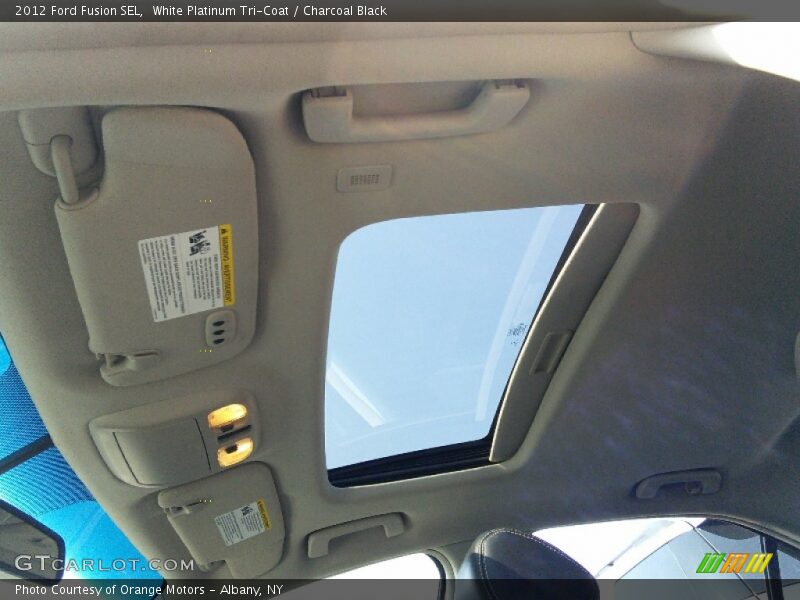 White Platinum Tri-Coat / Charcoal Black 2012 Ford Fusion SEL