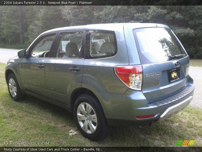 Newport Blue Pearl / Platinum 2009 Subaru Forester 2.5 X