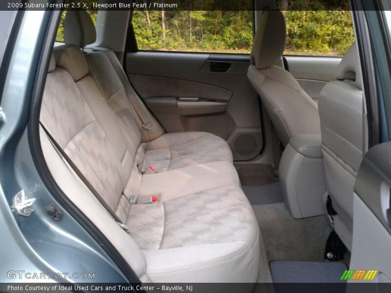 Newport Blue Pearl / Platinum 2009 Subaru Forester 2.5 X